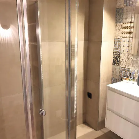 Duplex Centre 405 Apartment *